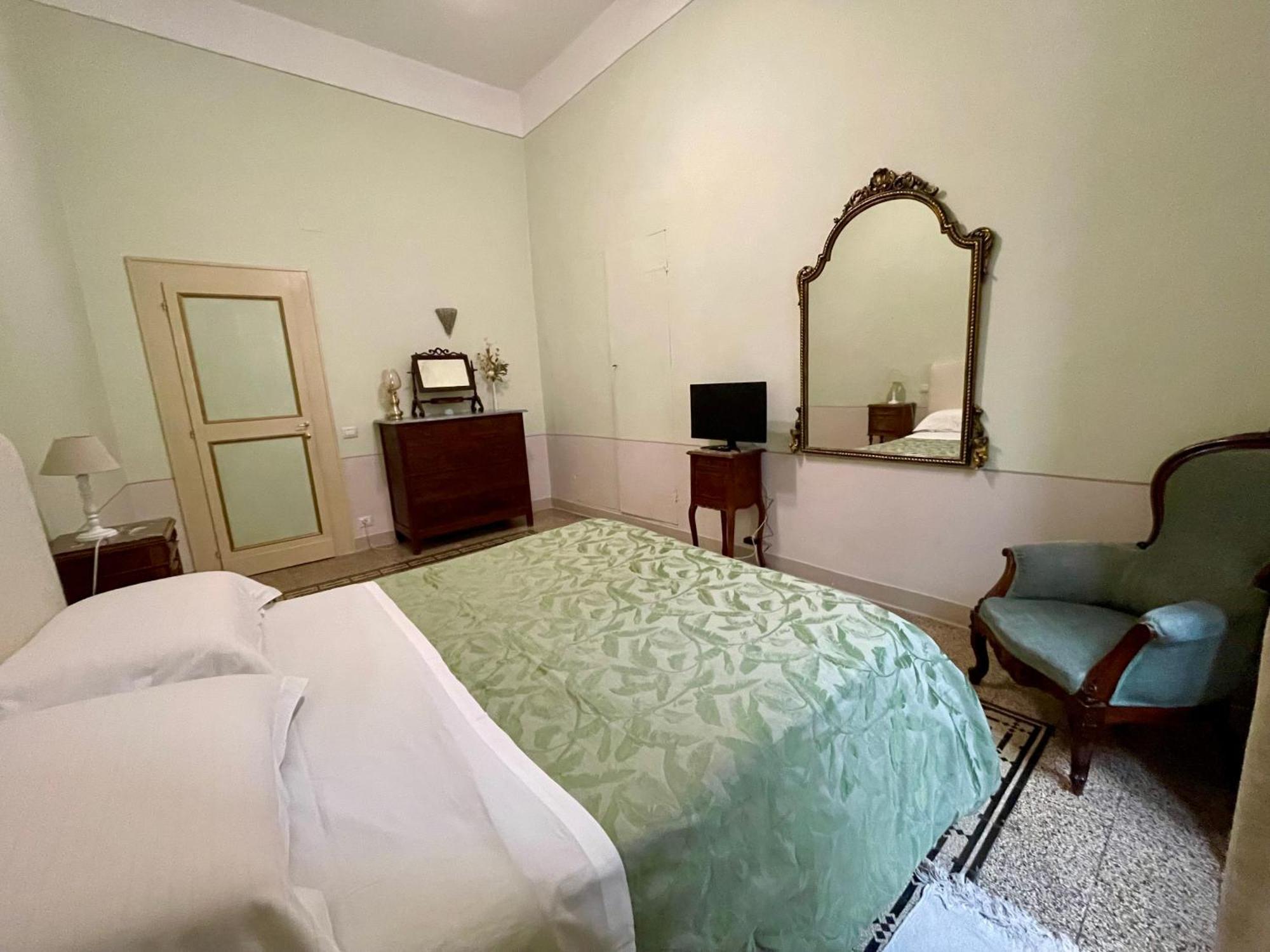 Apartament Palazzo Lauri Spoleto Zewnętrze zdjęcie